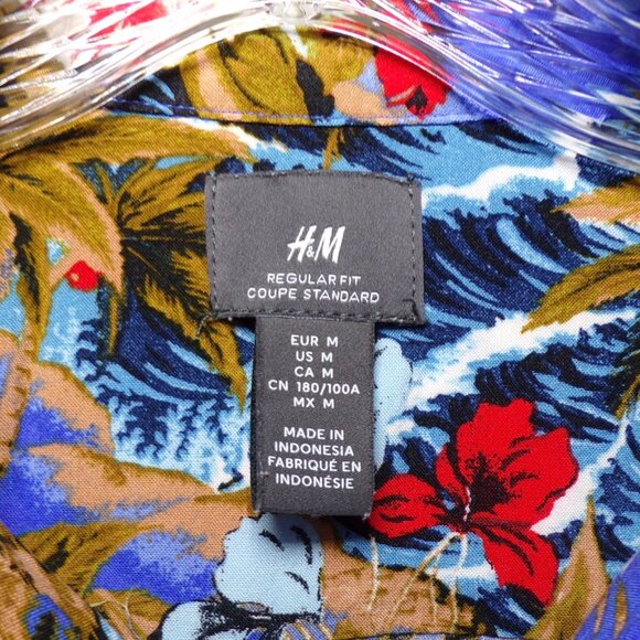 H&M Hawaiian Button Down Shirt Mens Medium Tropical Vacation Waves Cruise Resort - Picture 2 of 8